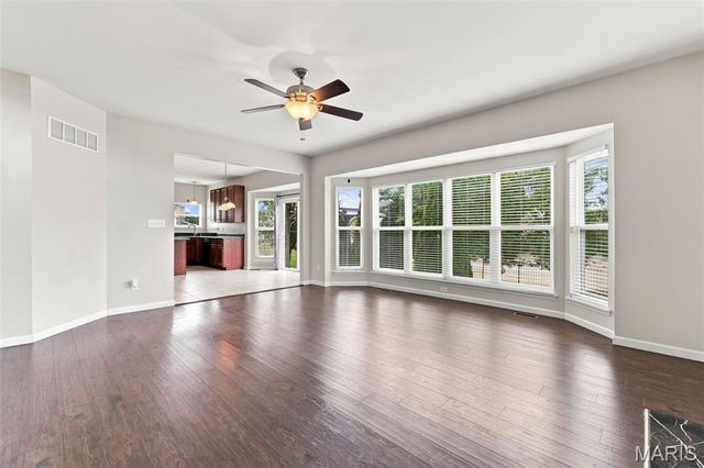 104 Towergate Drive, Lake St Louis, MO 63367