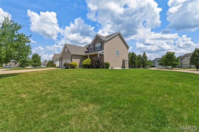 104 Towergate Drive, Lake St Louis, MO 63367