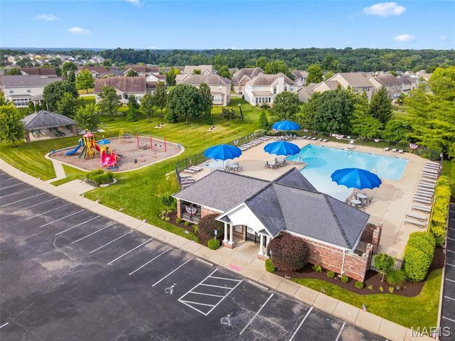 104 Towergate Drive, Lake St Louis, MO 63367