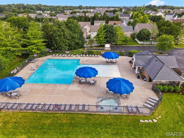 104 Towergate Drive, Lake St Louis, MO 63367