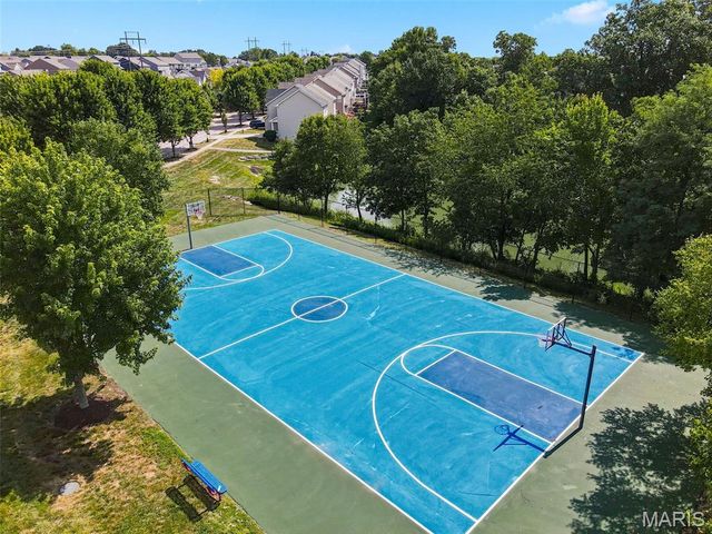 104 Towergate Drive, Lake St Louis, MO 63367