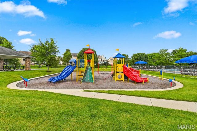 104 Towergate Drive, Lake St Louis, MO 63367