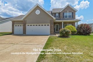 104 Towergate Drive, Lake St Louis, MO 63367