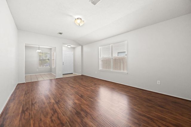 2746 Grahamwood Lane, Houston, TX 77047