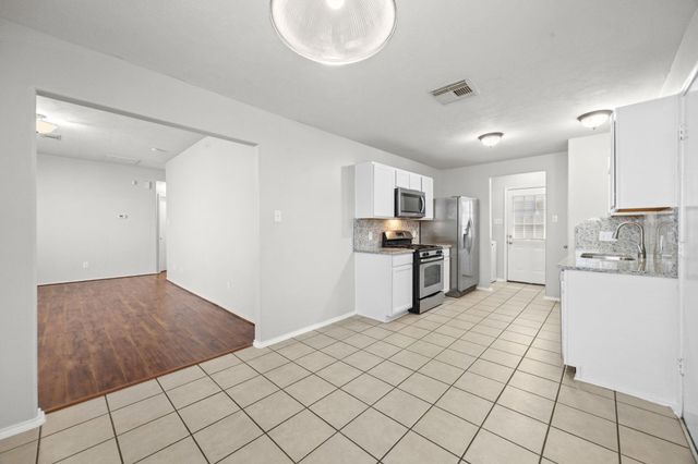 2746 Grahamwood Lane, Houston, TX 77047