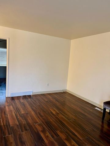 3514 Spruce Street, Inkster City, MI 48141