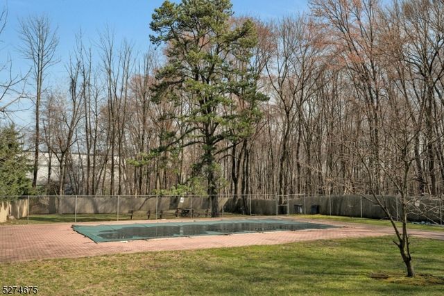 180 Littleton Rd, Parsippany-troy Hills Twp., NJ 07054