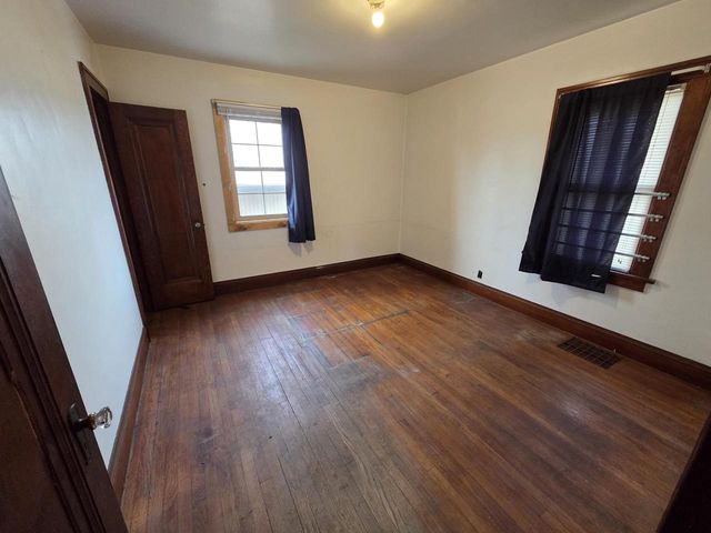 2220 76th STREET, Kenosha, WI 53143
