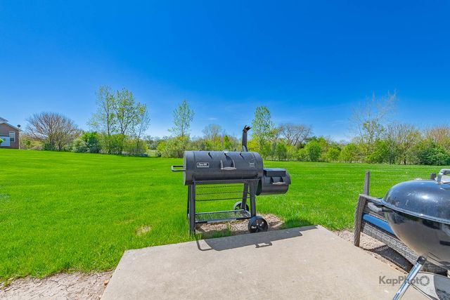 22850 Westwind Drive, Richton Park, IL 60471