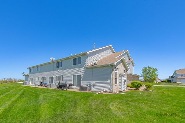 22850 Westwind Drive, Richton Park, IL 60471