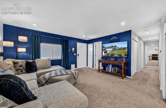 3389 Foxridge Drive, Colorado Springs, CO 80916