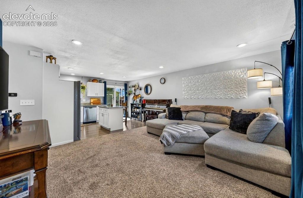 3389 Foxridge Drive, Colorado Springs, CO 80916 — photo 5