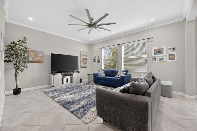 2905 HILLIARD DRIVE, Wesley Chapel, FL 33543