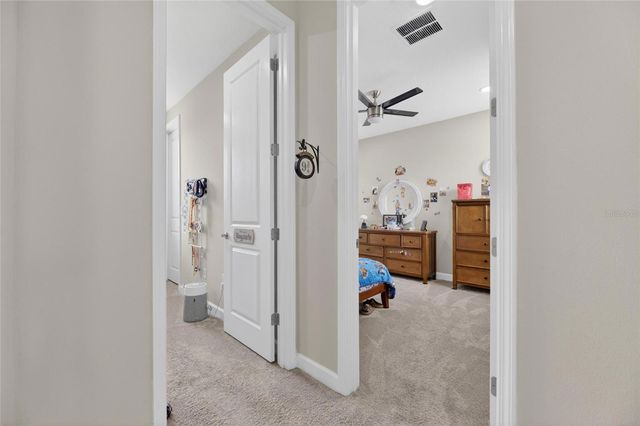 2905 HILLIARD DRIVE, Wesley Chapel, FL 33543