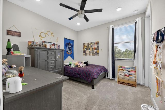 2905 HILLIARD DRIVE, Wesley Chapel, FL 33543