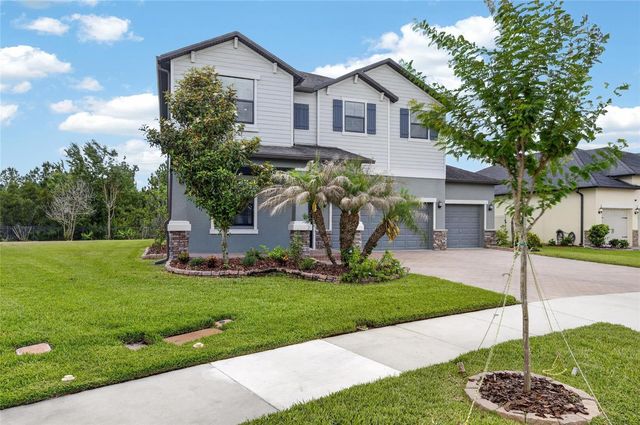 2905 HILLIARD DRIVE, Wesley Chapel, FL 33543