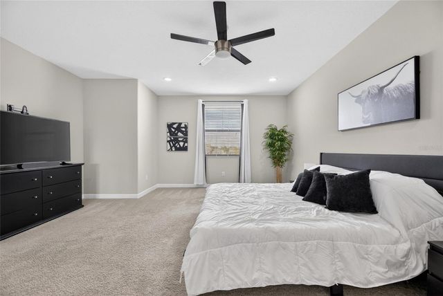 2905 HILLIARD DRIVE, Wesley Chapel, FL 33543