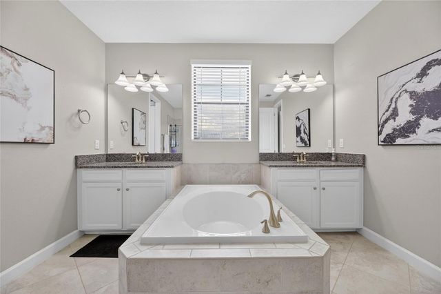 2905 HILLIARD DRIVE, Wesley Chapel, FL 33543