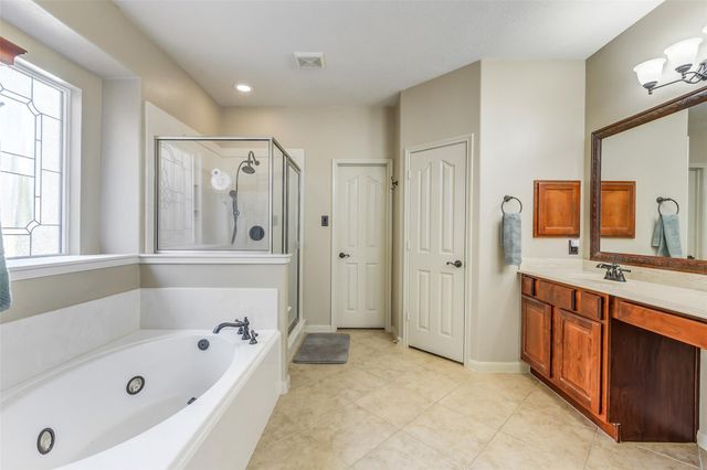 32711 Tall Oaks Way, Magnolia, TX 77354