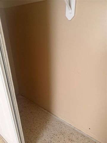 5738 Lincoln Street B, Hollywood, FL 33021