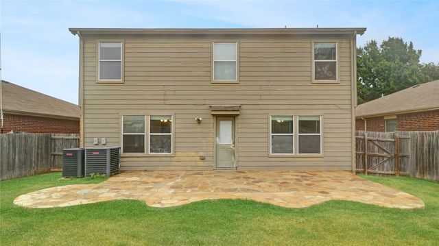 9000 King Ranch Drive, Cross Roads, TX 76227