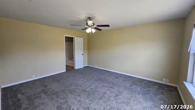 9000 King Ranch Drive, Cross Roads, TX 76227