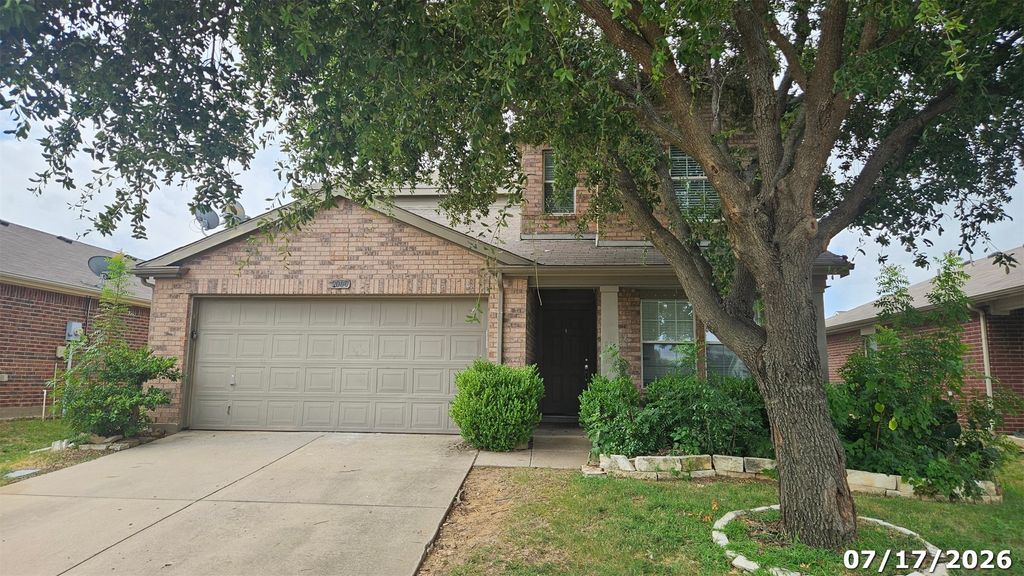 9000 King Ranch Drive, Cross Roads, TX 76227
