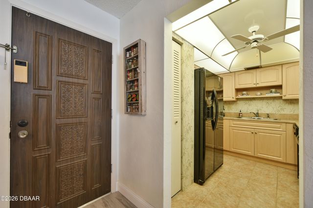 1415 Ocean Shore Blvd Apt 205, Ormond Beach, FL 32176