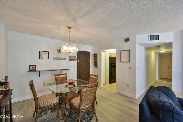 1415 Ocean Shore Blvd Apt 205, Ormond Beach, FL 32176