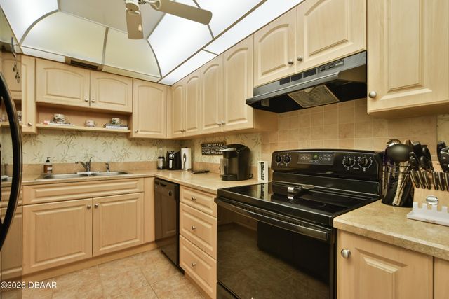 1415 Ocean Shore Blvd Apt 205, Ormond Beach, FL 32176