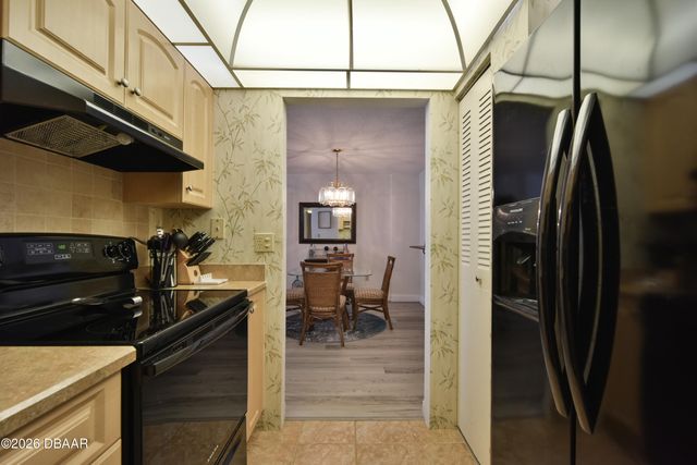 1415 Ocean Shore Blvd Apt 205, Ormond Beach, FL 32176