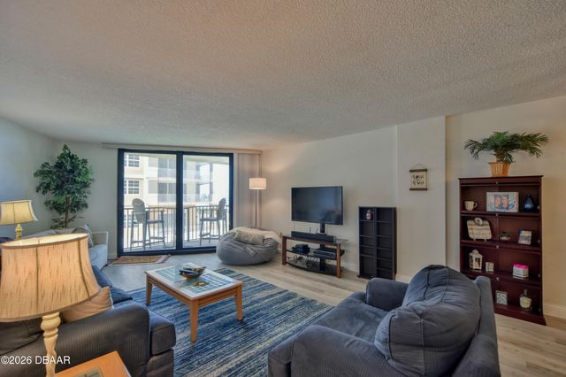 1415 Ocean Shore Blvd Apt 205, Ormond Beach, FL 32176