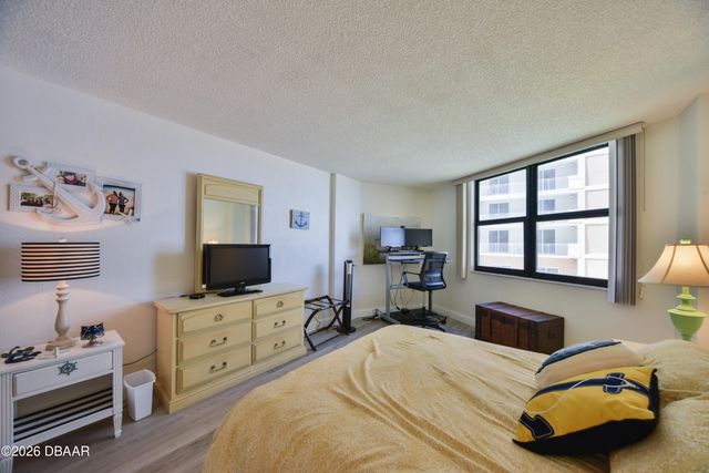 1415 Ocean Shore Blvd Apt 205, Ormond Beach, FL 32176