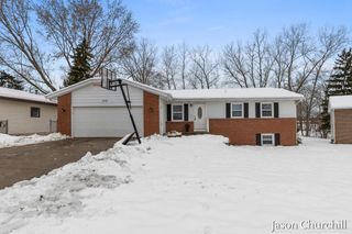 2781 Bluewater Lane Sw, Grandville City, MI 49418