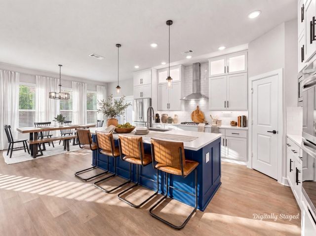 522 Kingston Lane, Shenandoah, TX 77384