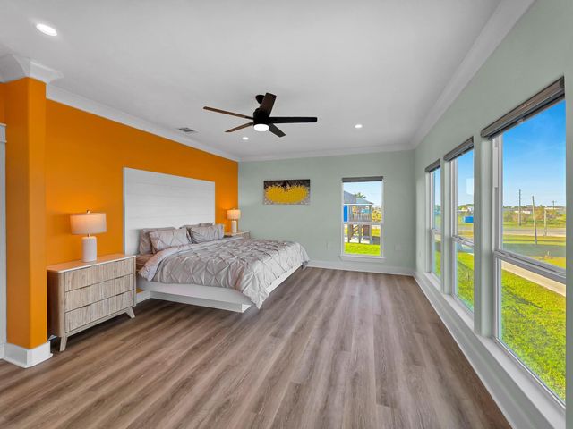 979 Oneal Road, Crystal Beach, TX 77650