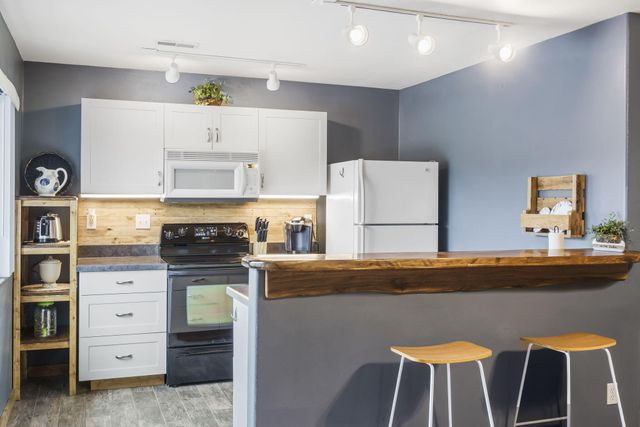 26032 State Hwy 39, Unit 12, Shell Knob, MO 65747