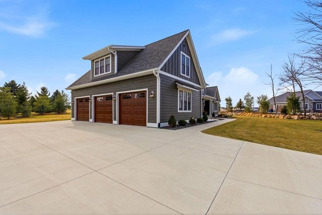 3815 Densmore COURT, Slinger, WI 53086