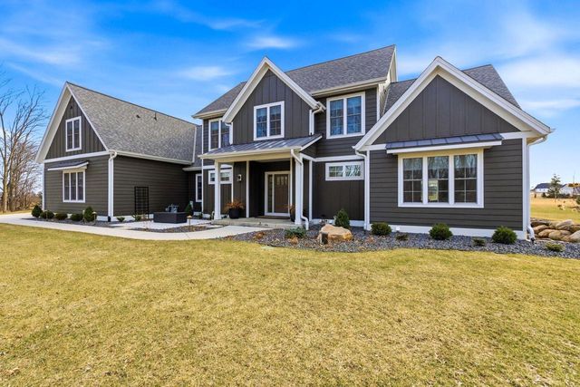 3815 Densmore COURT, Slinger, WI 53086