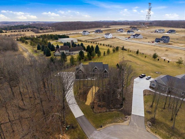 3815 Densmore COURT, Slinger, WI 53086
