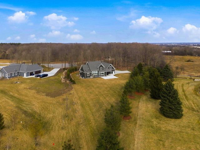 3815 Densmore COURT, Slinger, WI 53086