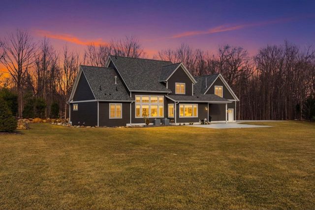 3815 Densmore COURT, Slinger, WI 53086