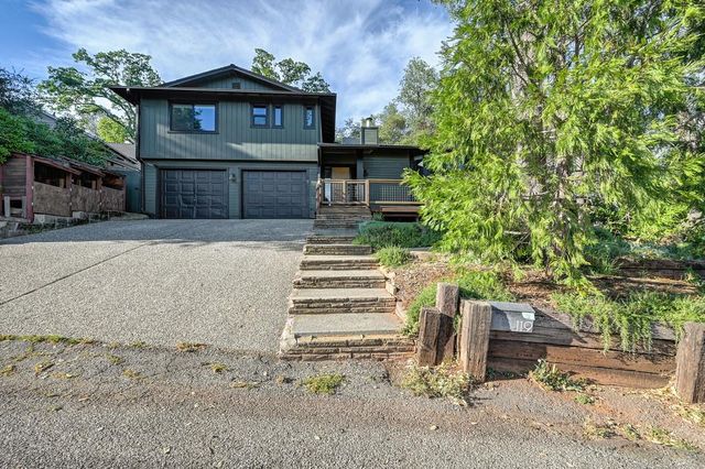119 Toyon Dr, Auburn, CA 95603