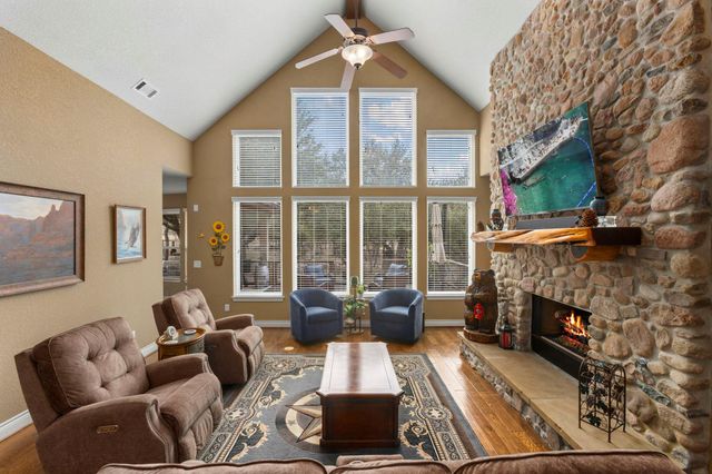 128 Portulaca CT, Driftwood, TX 78619