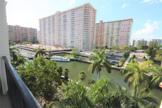 17150 N Bay Road 2612, Sunny Isles Beach, FL 33160
