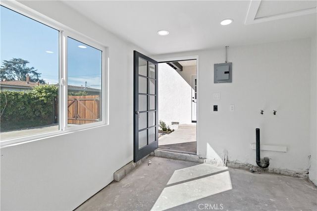 8172 Hazard, Midway City, CA 92683