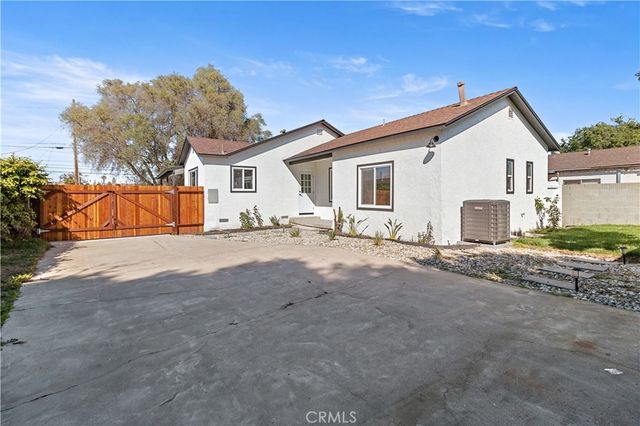 8172 Hazard, Midway City, CA 92683