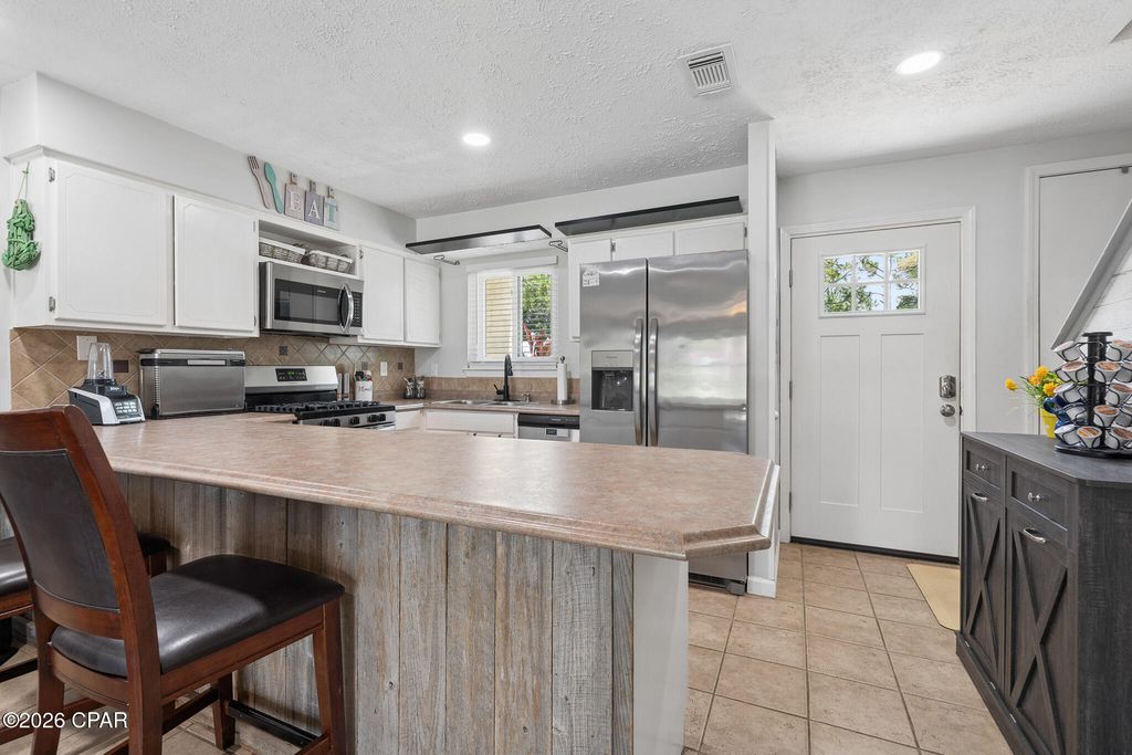Image 5 of property listing at 185 Kimberly Drive, Panama City Beach, FL 32407