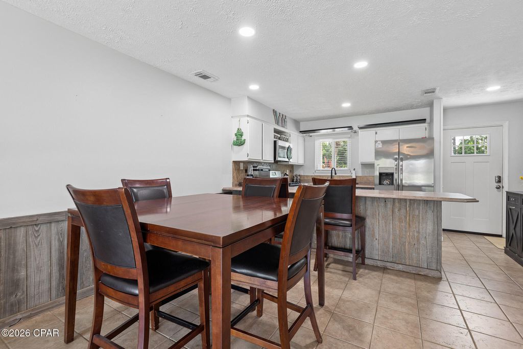 Image 9 of property listing at 185 Kimberly Drive, Panama City Beach, FL 32407
