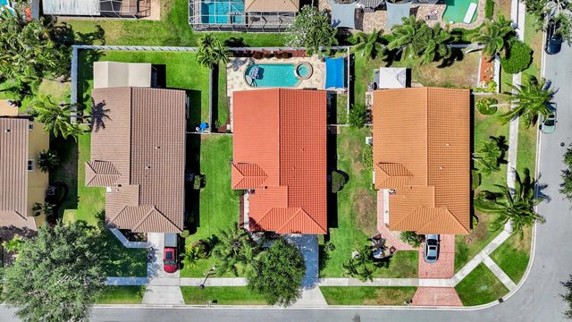 6057 Kemper Lakes Drive, Lake Worth, FL 33463